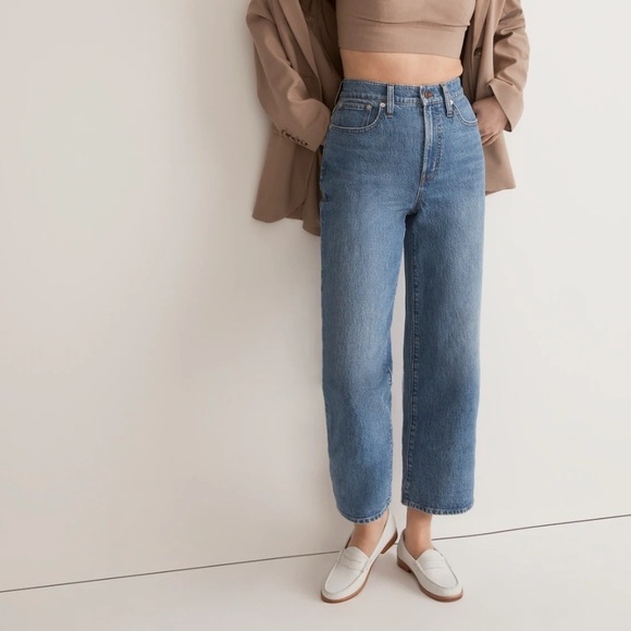 Madewell Denim - NWT Madewell The Perfect Vintage Crop Jeans Blue Raw Hem High Rise 26 Sold Out!